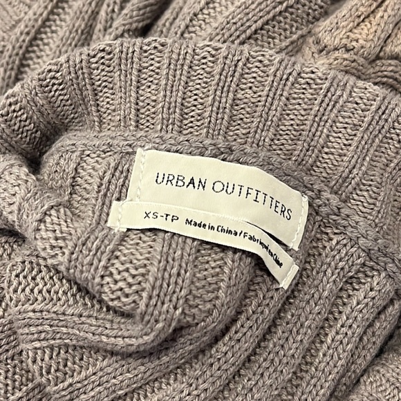 URBAN Outfitters Gray Oversized Jill Turtleneck Sweater Mini Dress Size XS - Picture 11 of 15